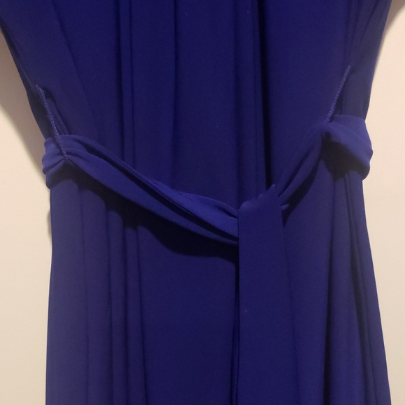 Dress - Picture 4 of 4